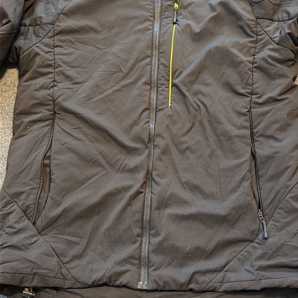 North face jacket - Picture 3 of 5
